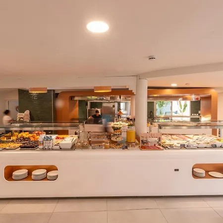 Otel Livvo Dunagolf 4*