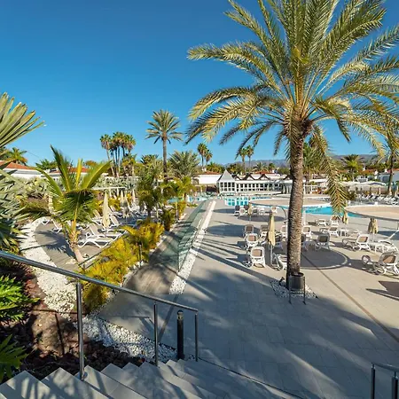 Hotel Livvo Dunagolf 4*